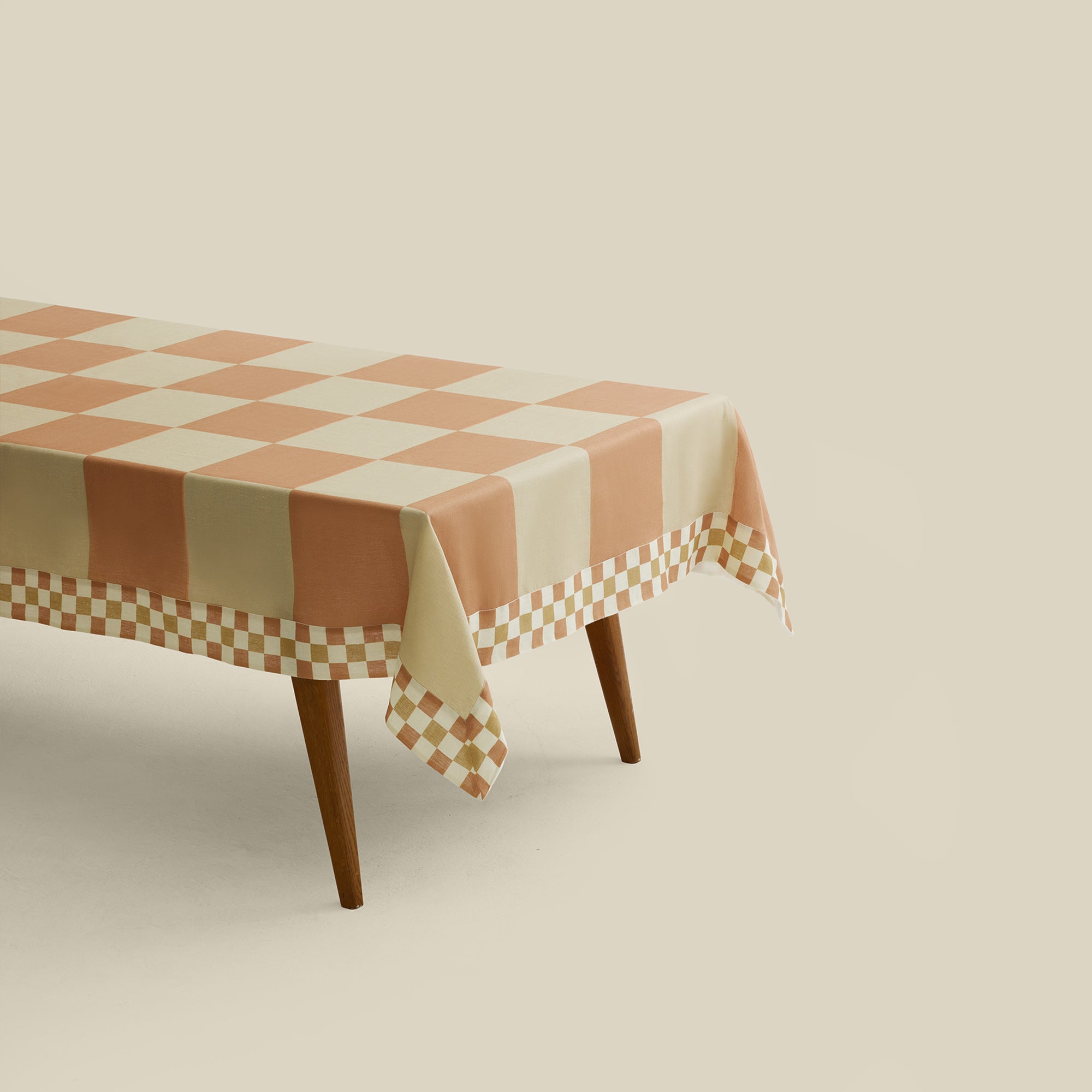 Cleo Linen Tablecloth