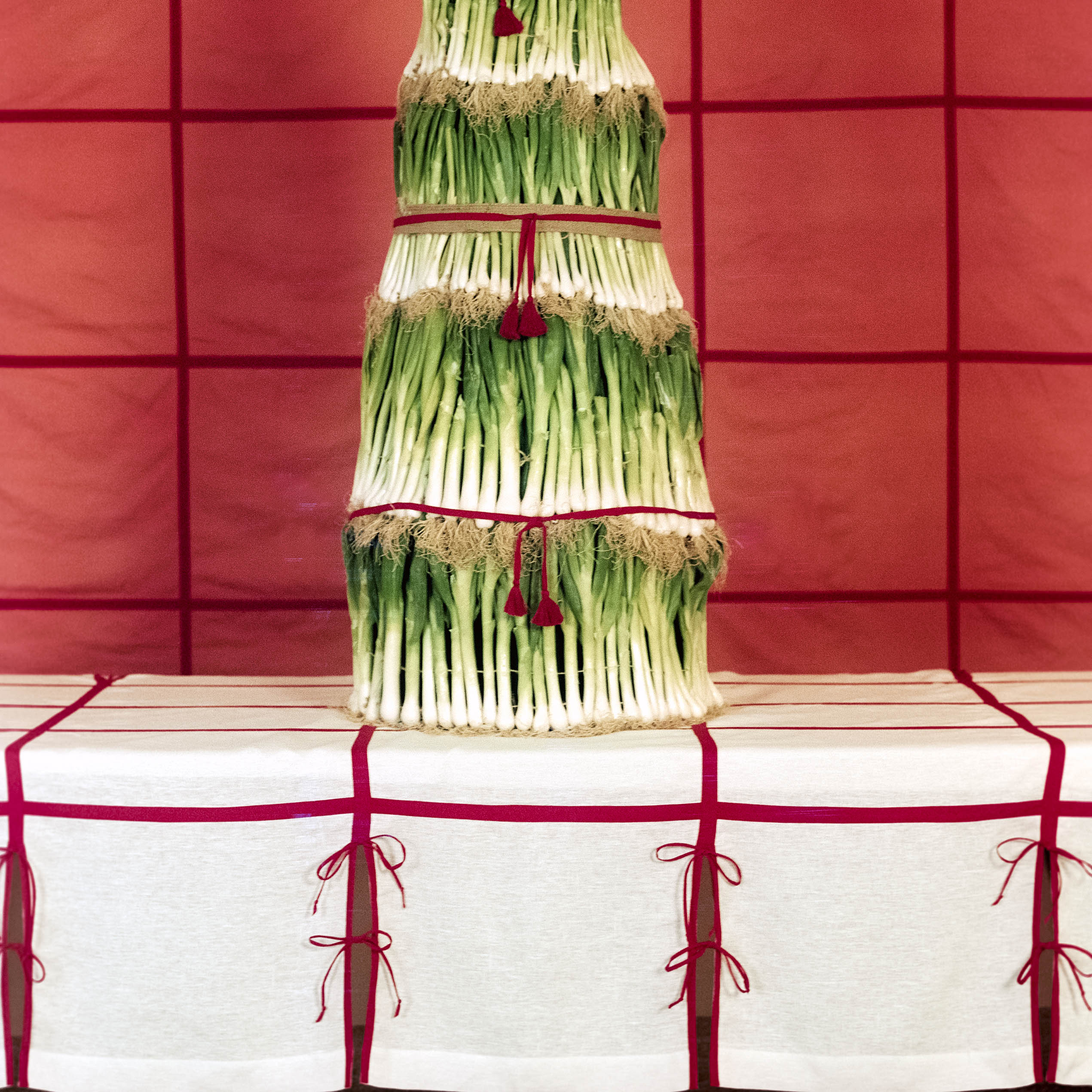 Tie Me Up Linen Tablecloth