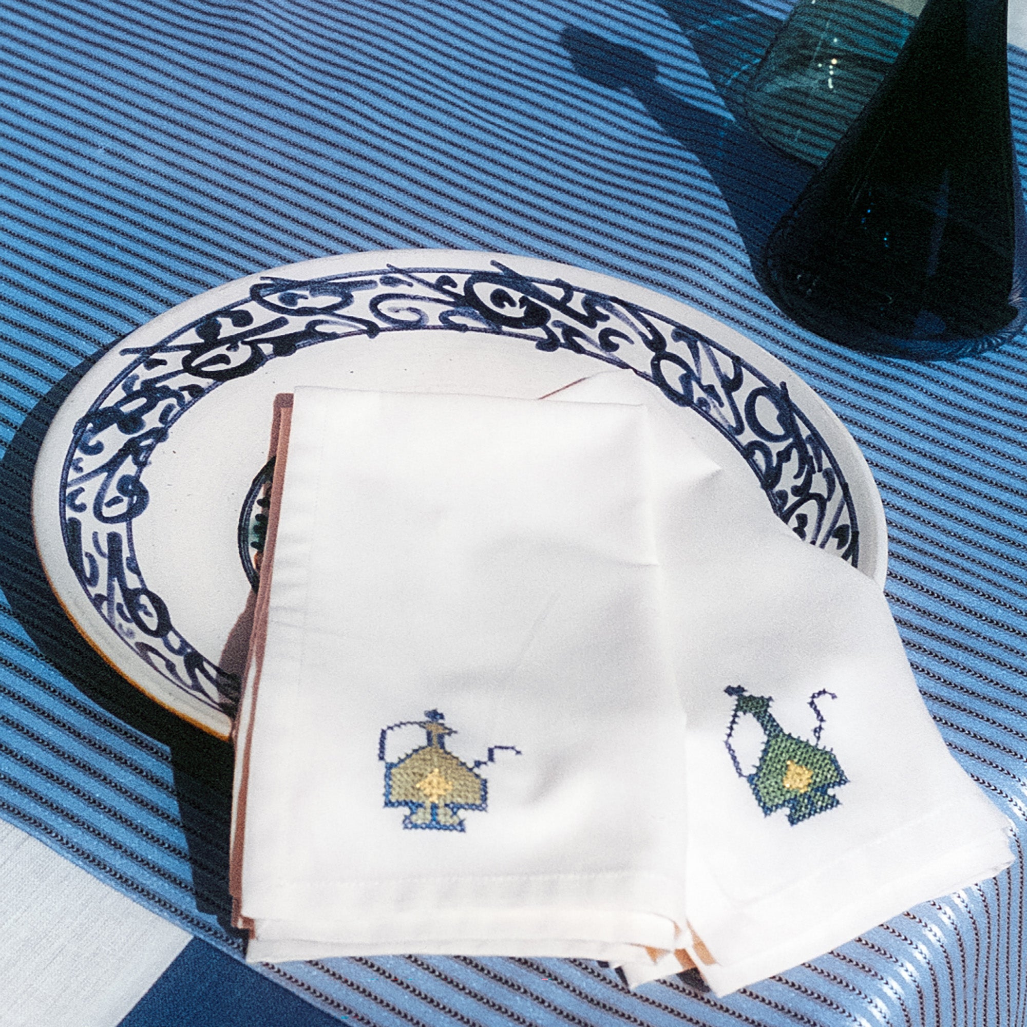 Sultana Table Runner