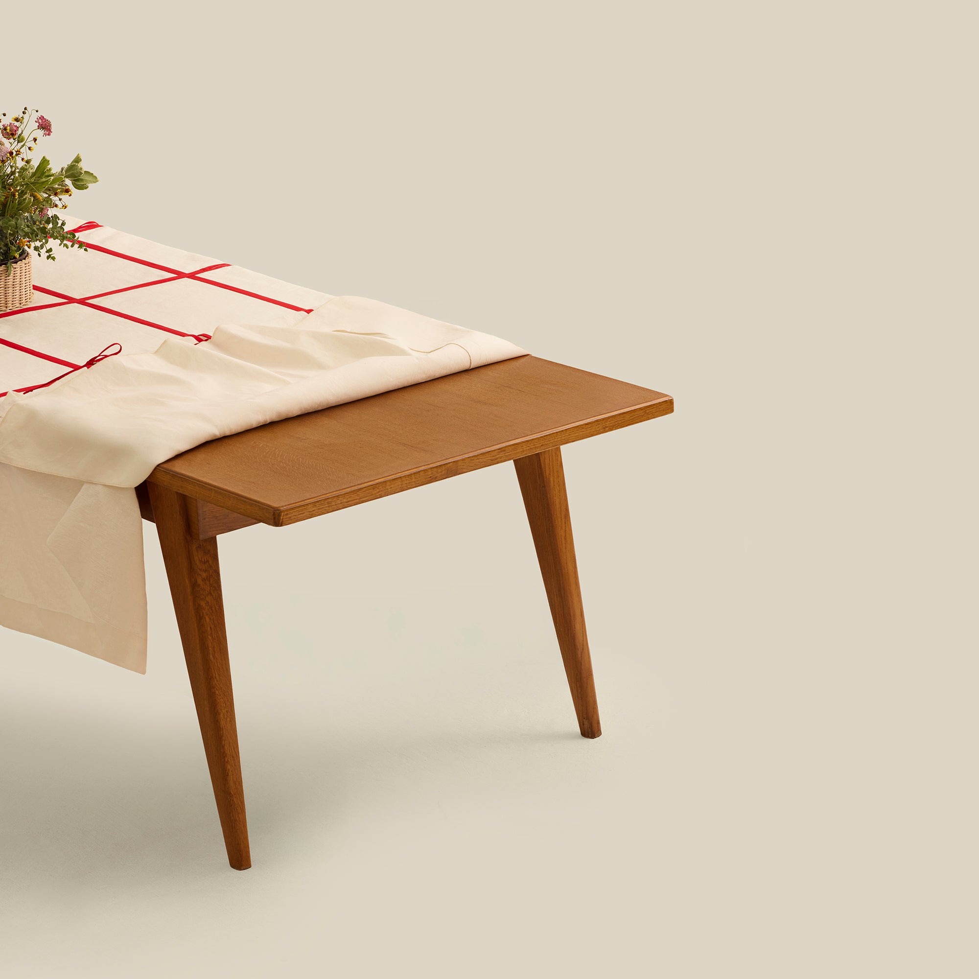 Tie Me Up Linen Tablecloth