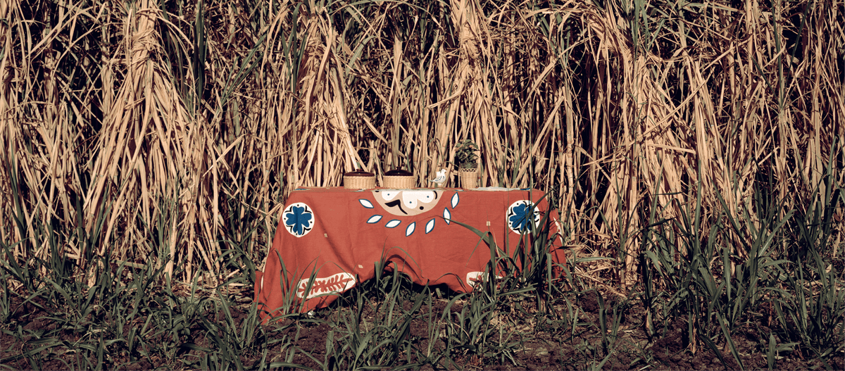 Table collection banner