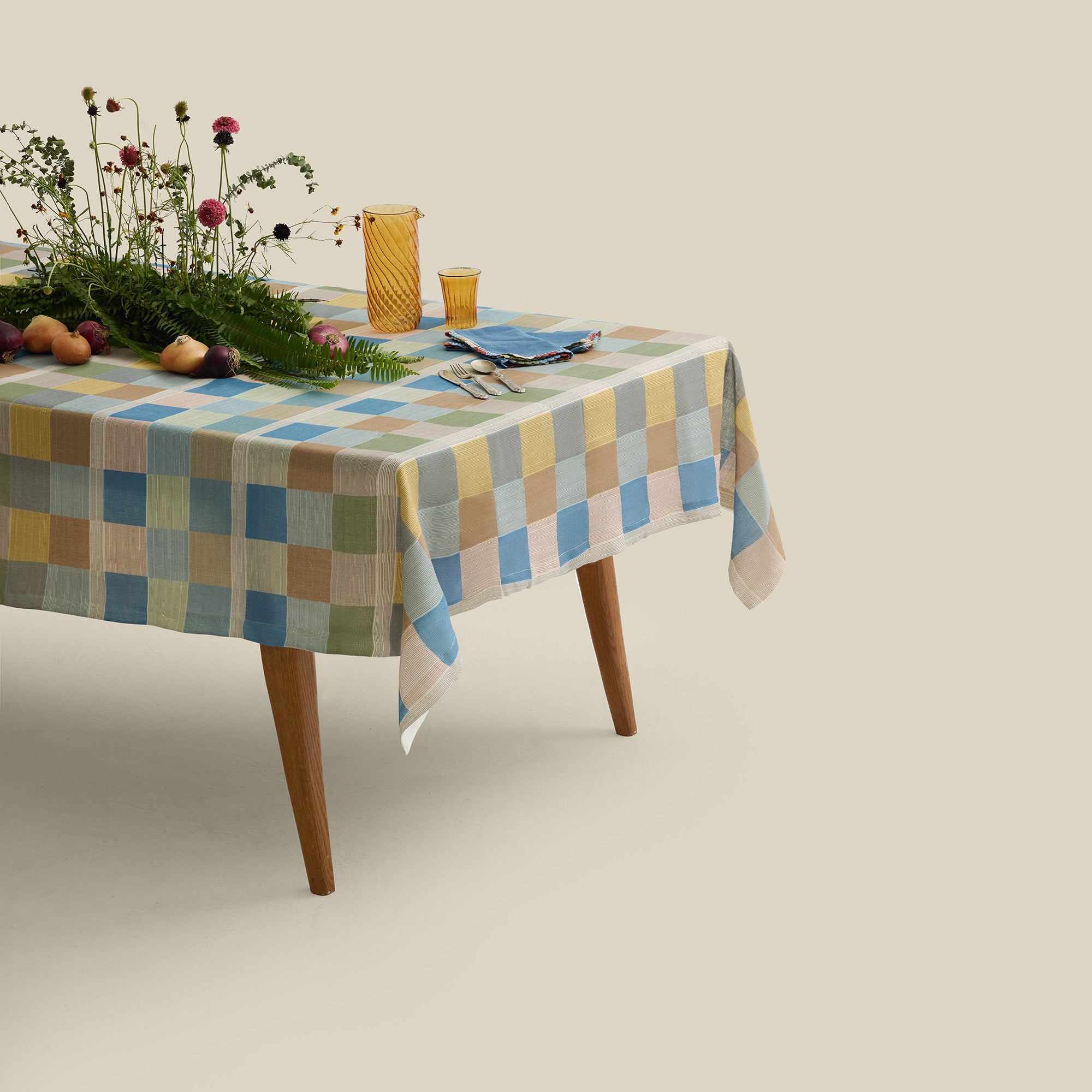 Echoes Linen Tablecloth