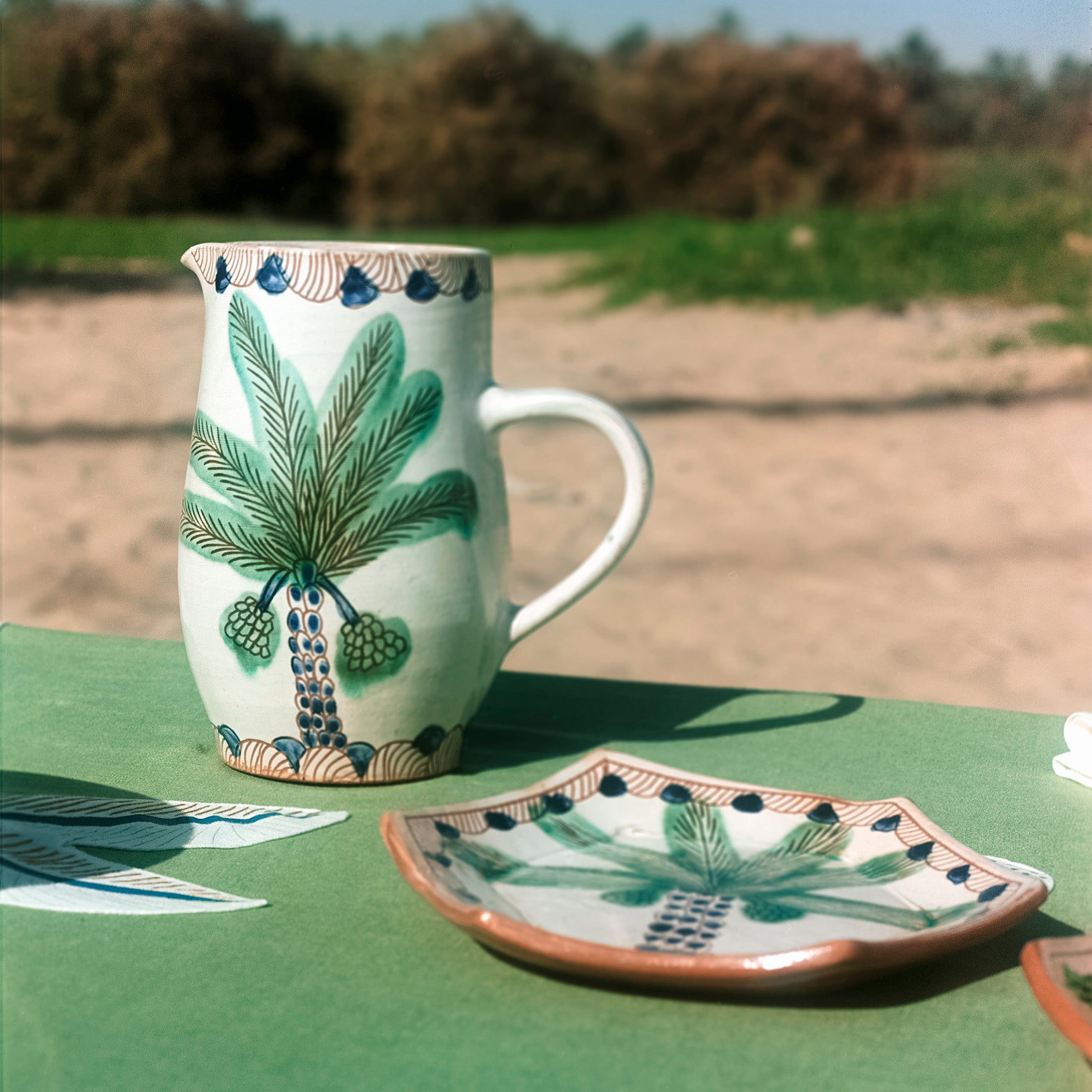 Royal palm Jug